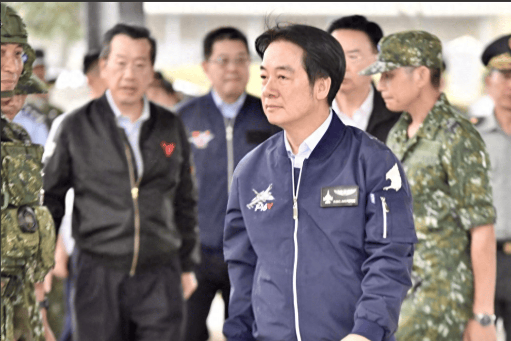 五成怕打仗，七成拒当兵！年轻人为何集体“躺平”？台湾真正的护身符被谁卖了